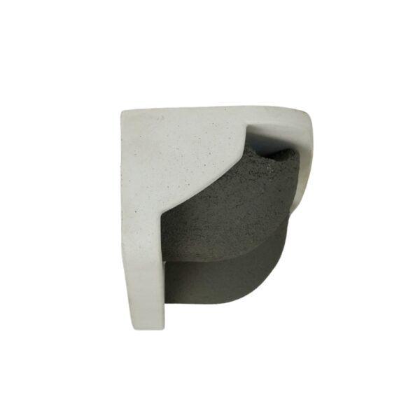 Nest voor de Huiszwaluw gemaakt van Houtbeton